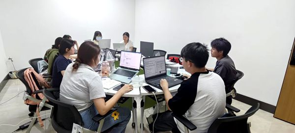 我校全力升級數字內容制作服務，構建未來教學新生態
